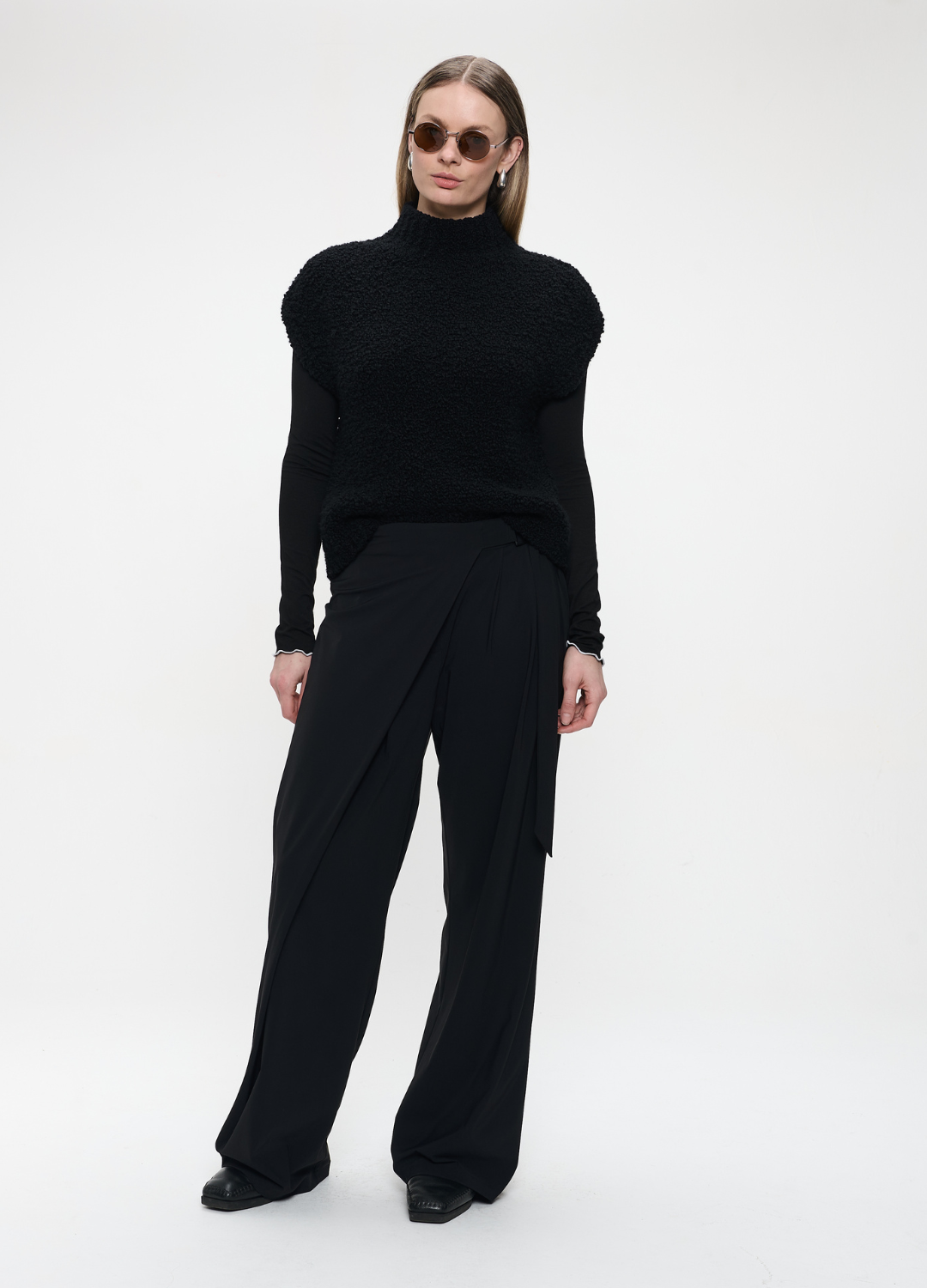 Jane Lushka - Black Boucle Vest