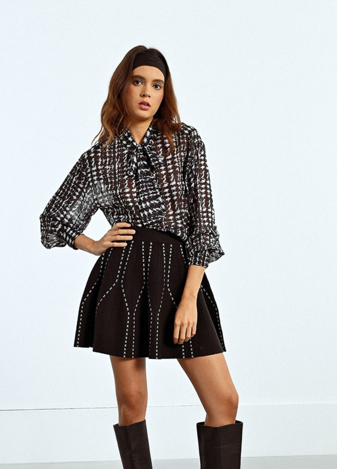 Molly Bracken - London Bow Blouse