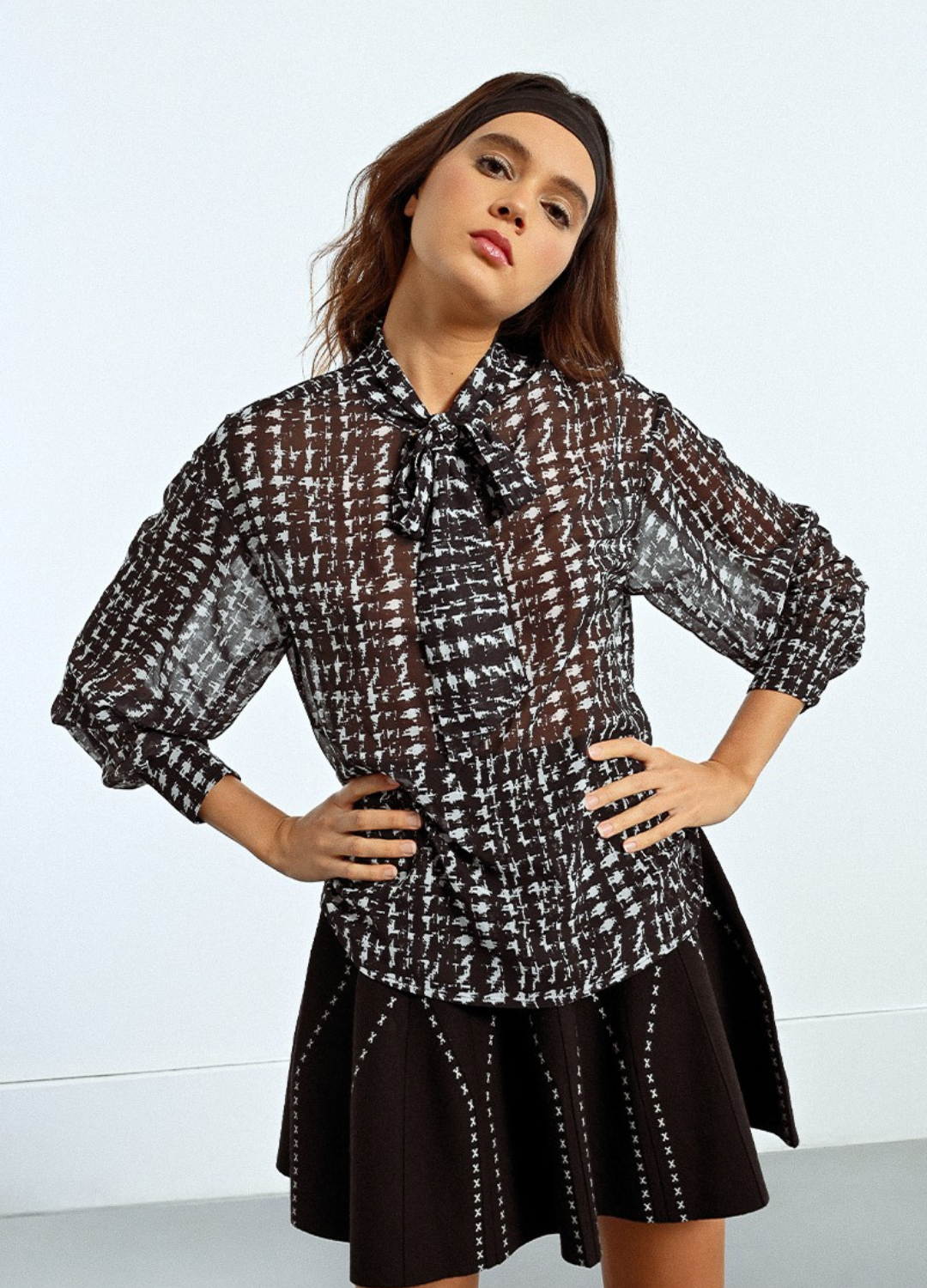 Molly Bracken - London Bow Blouse