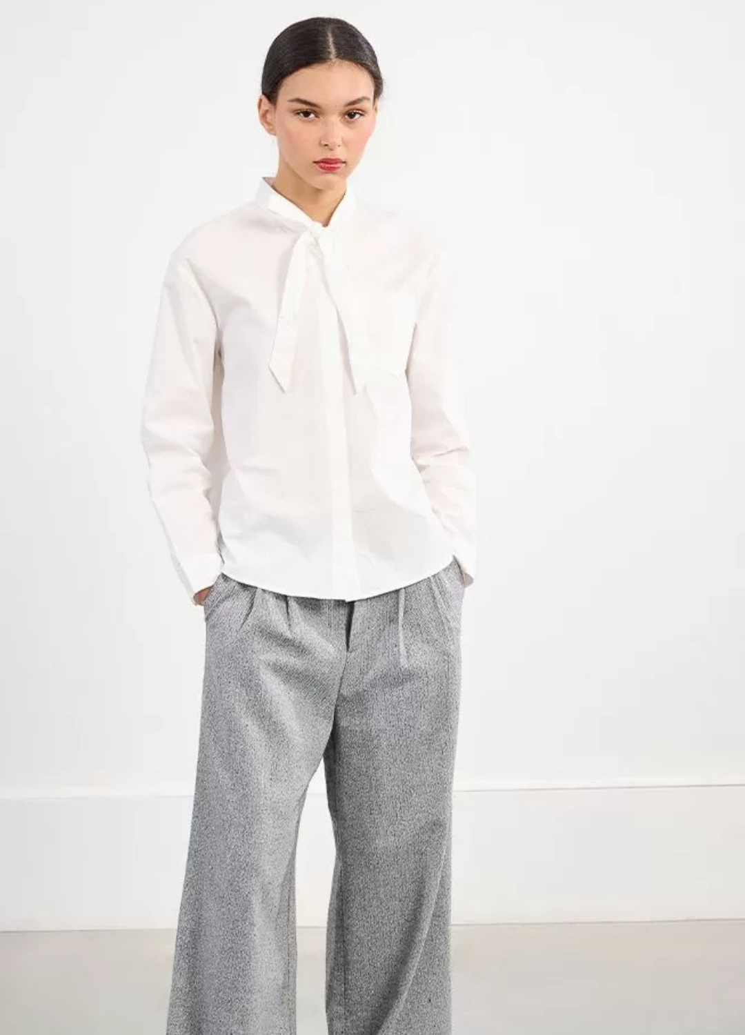 Molly Bracken - White Bow Blouse