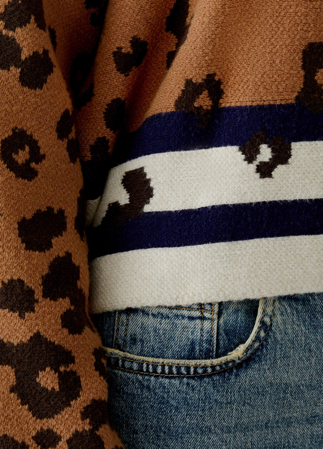 Oui - Camel Leo Jumper