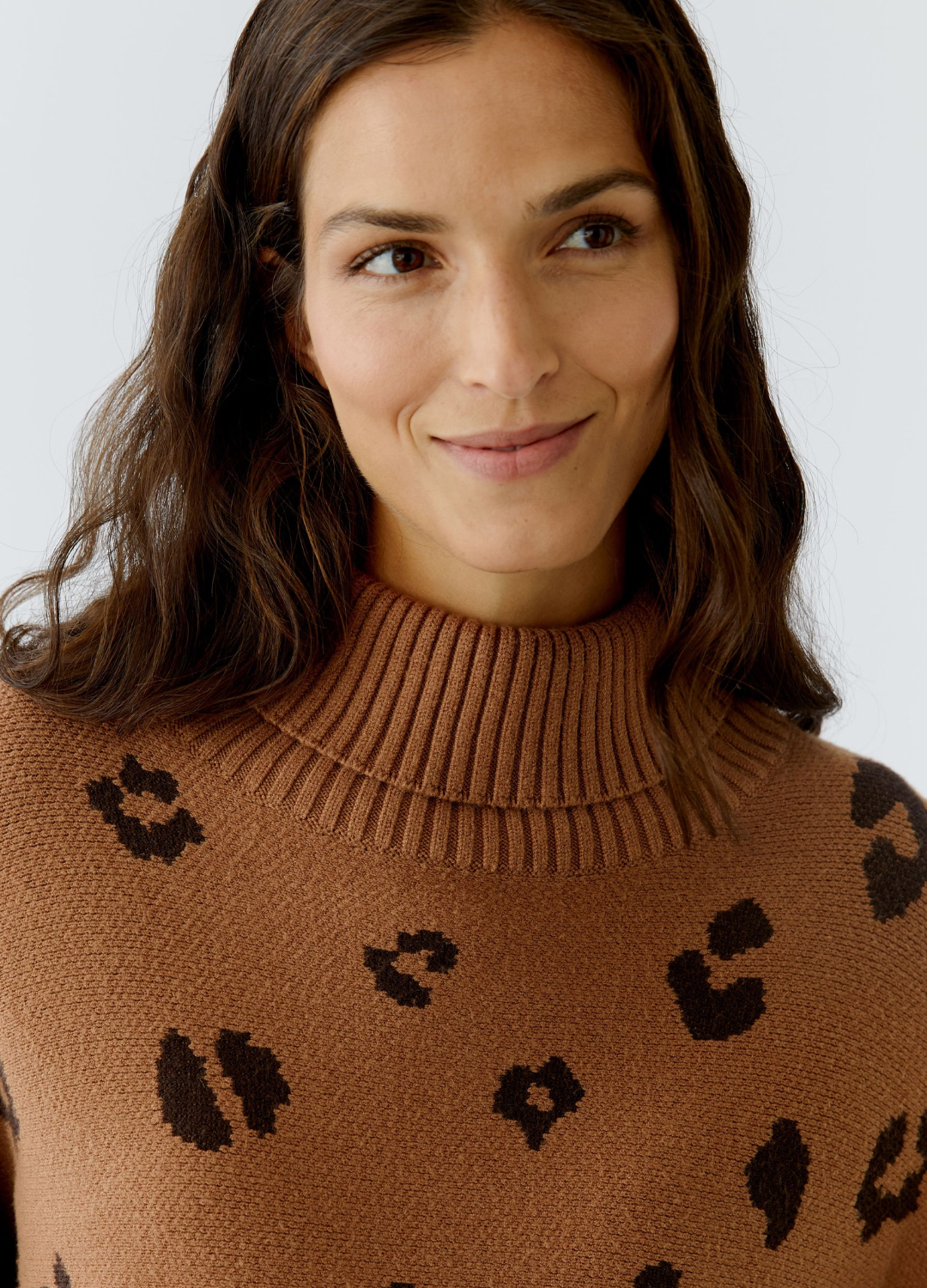 Oui - Camel Leo Jumper