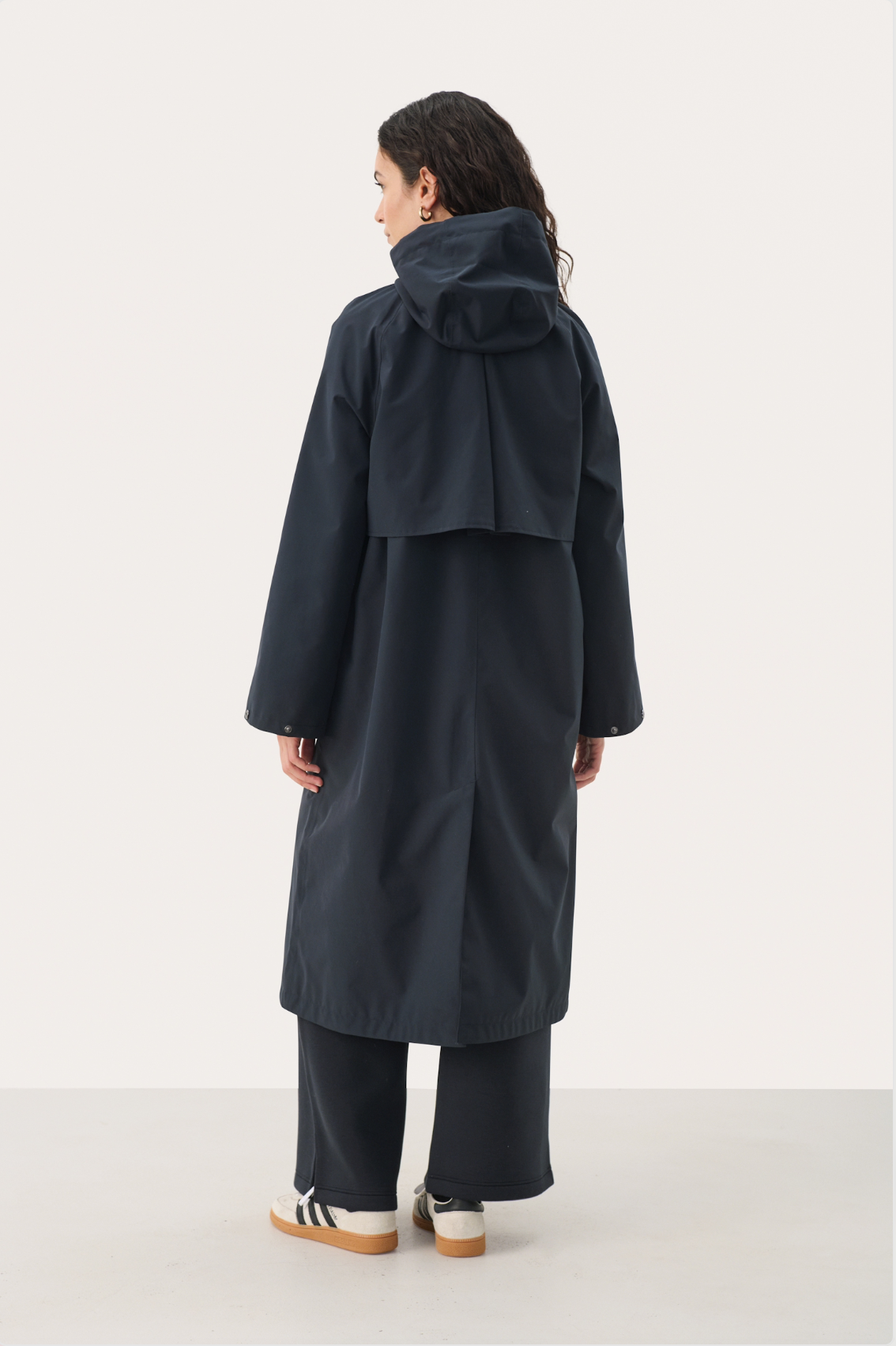 Part Two - Noir Mac Coat in Navy