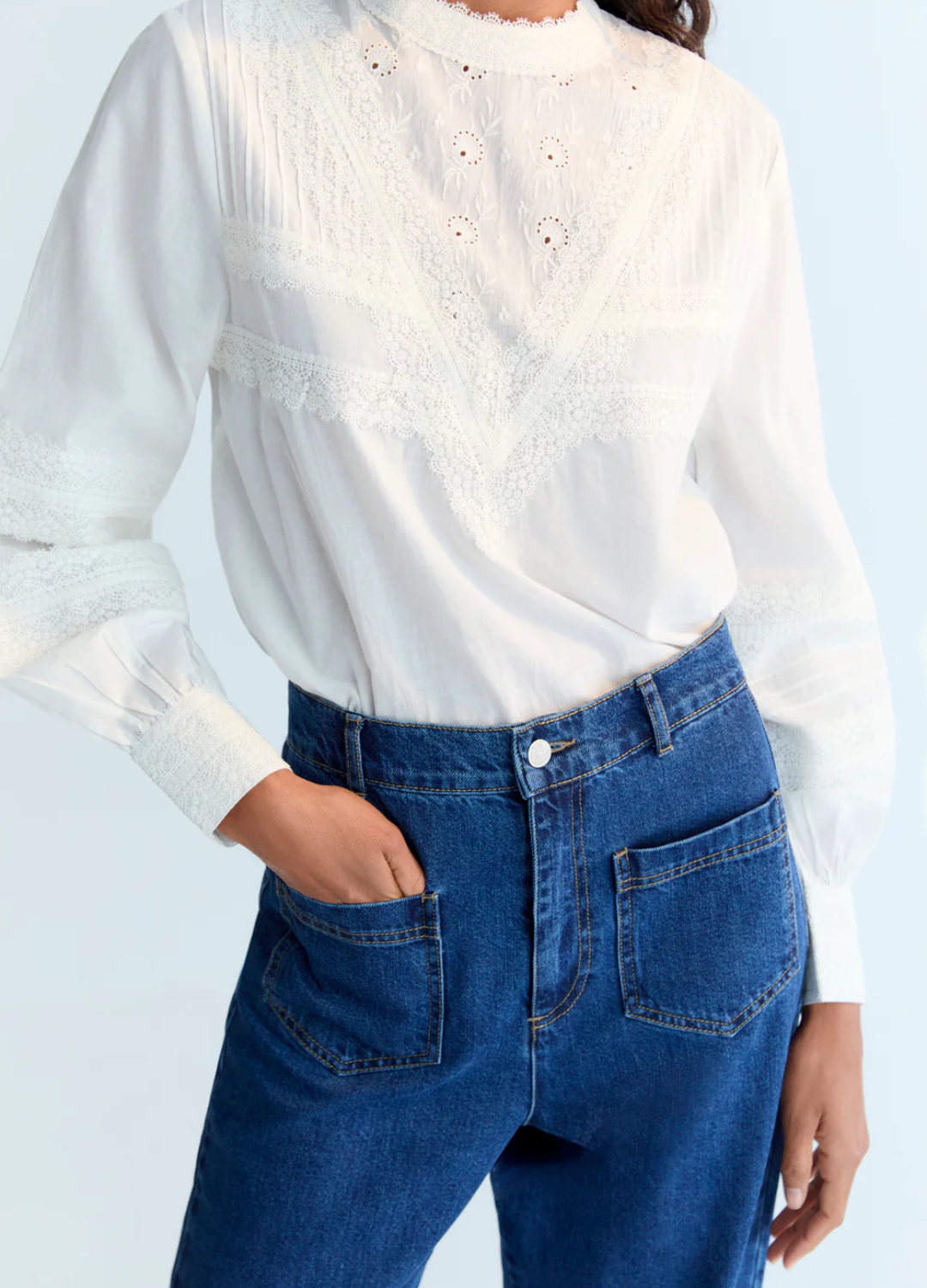 The New Society - Perla Moonlight White Blouse