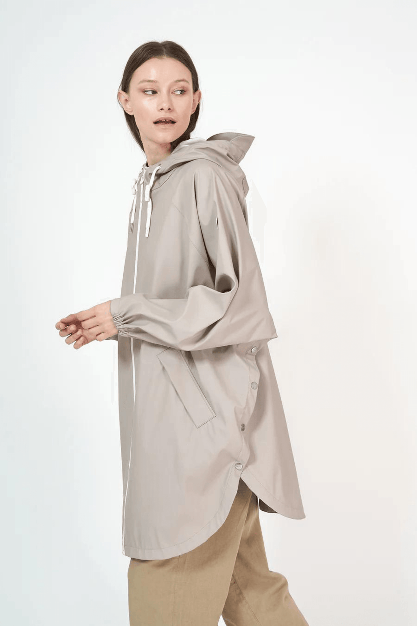 Tanta - Sky Raincoat in Stone - Diamonds & Pearls