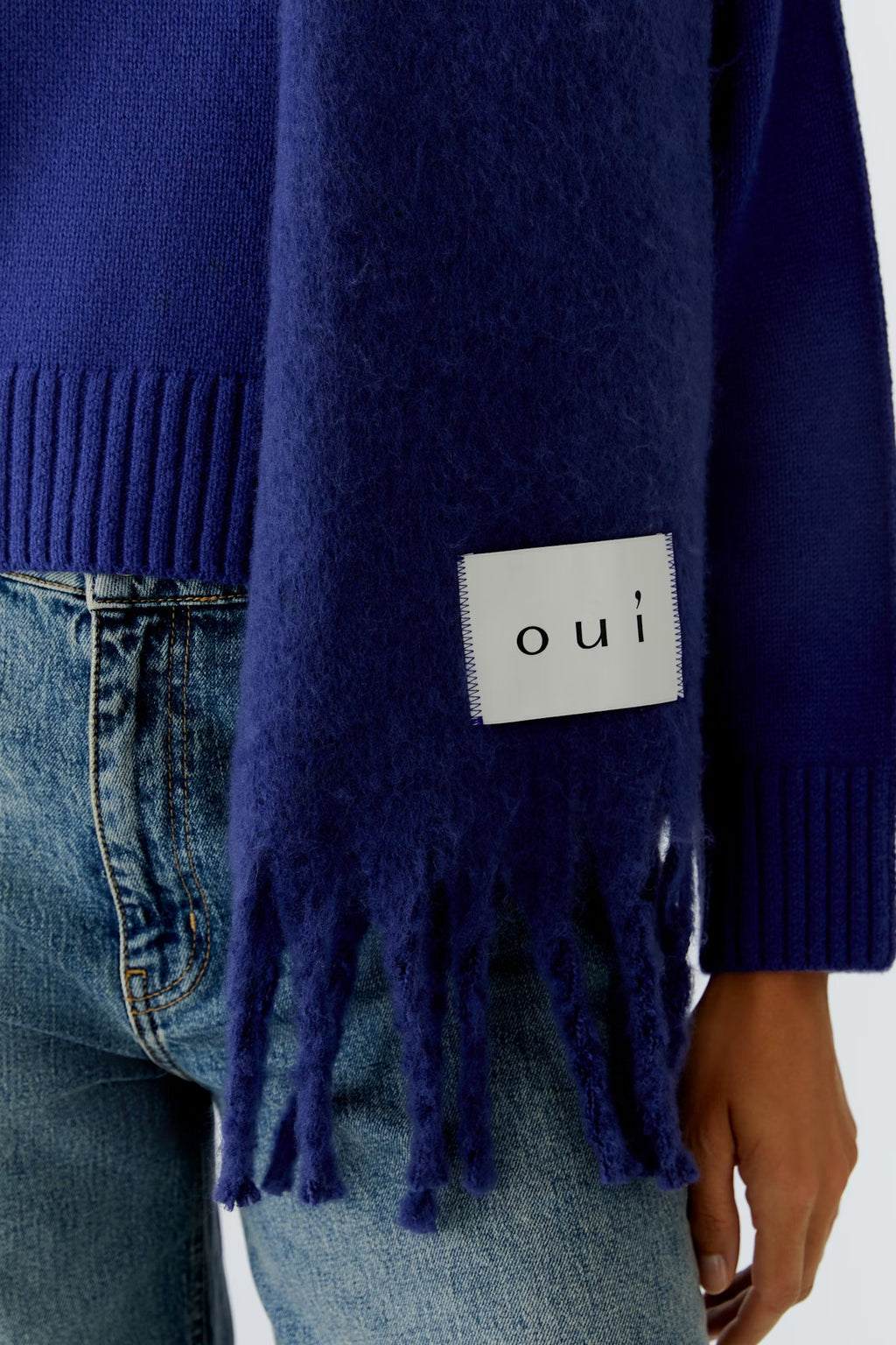 Oui - Blue Ribbon Scarf