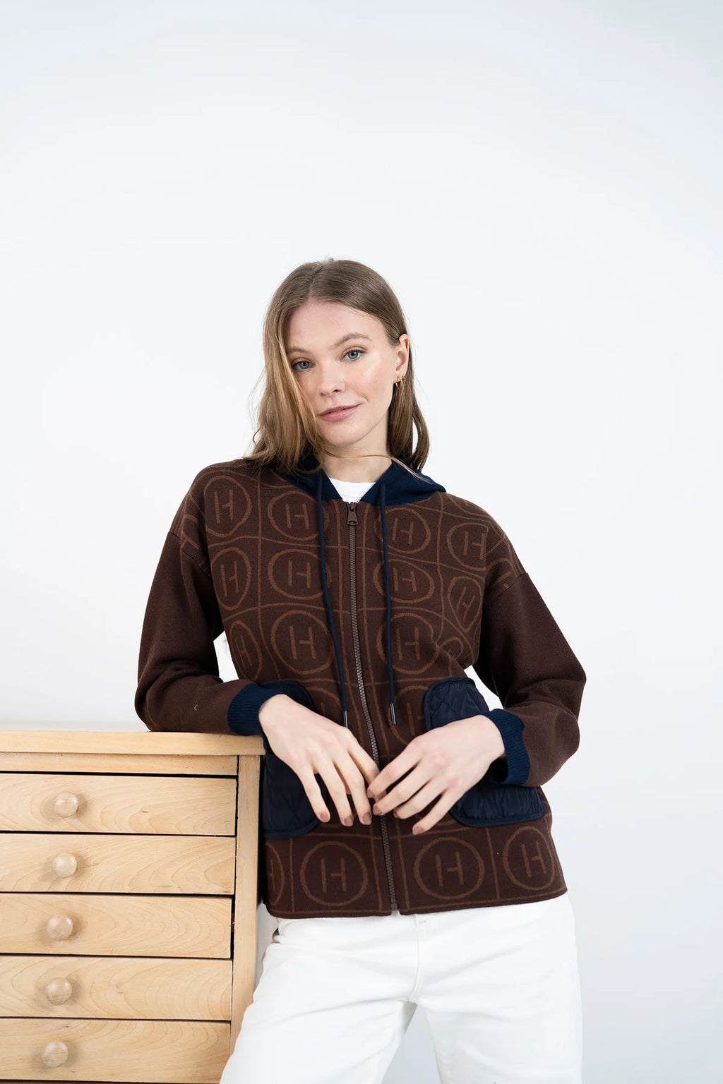 Hongo - Brown Print Knit Zip
