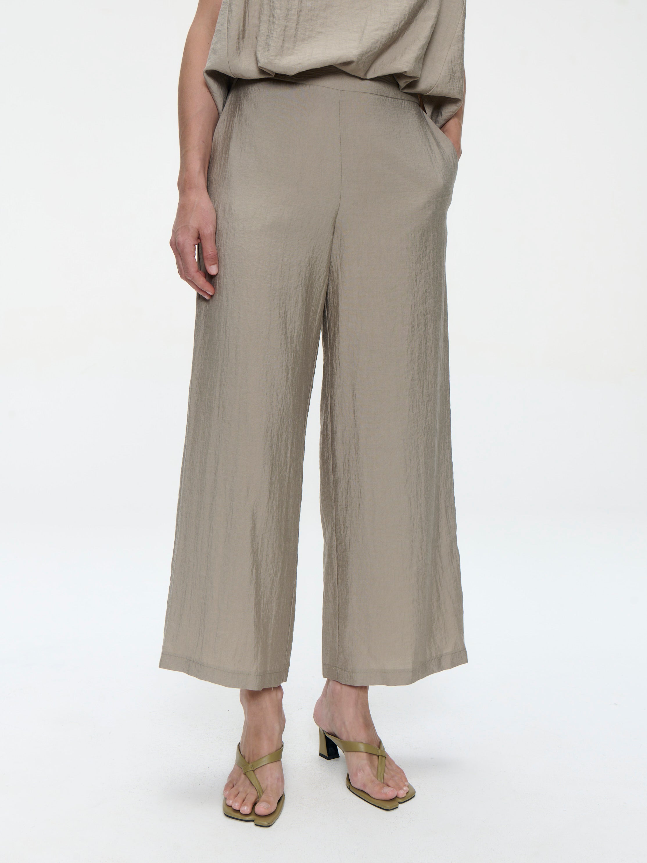 Jane Lushka. - Pants Viscose