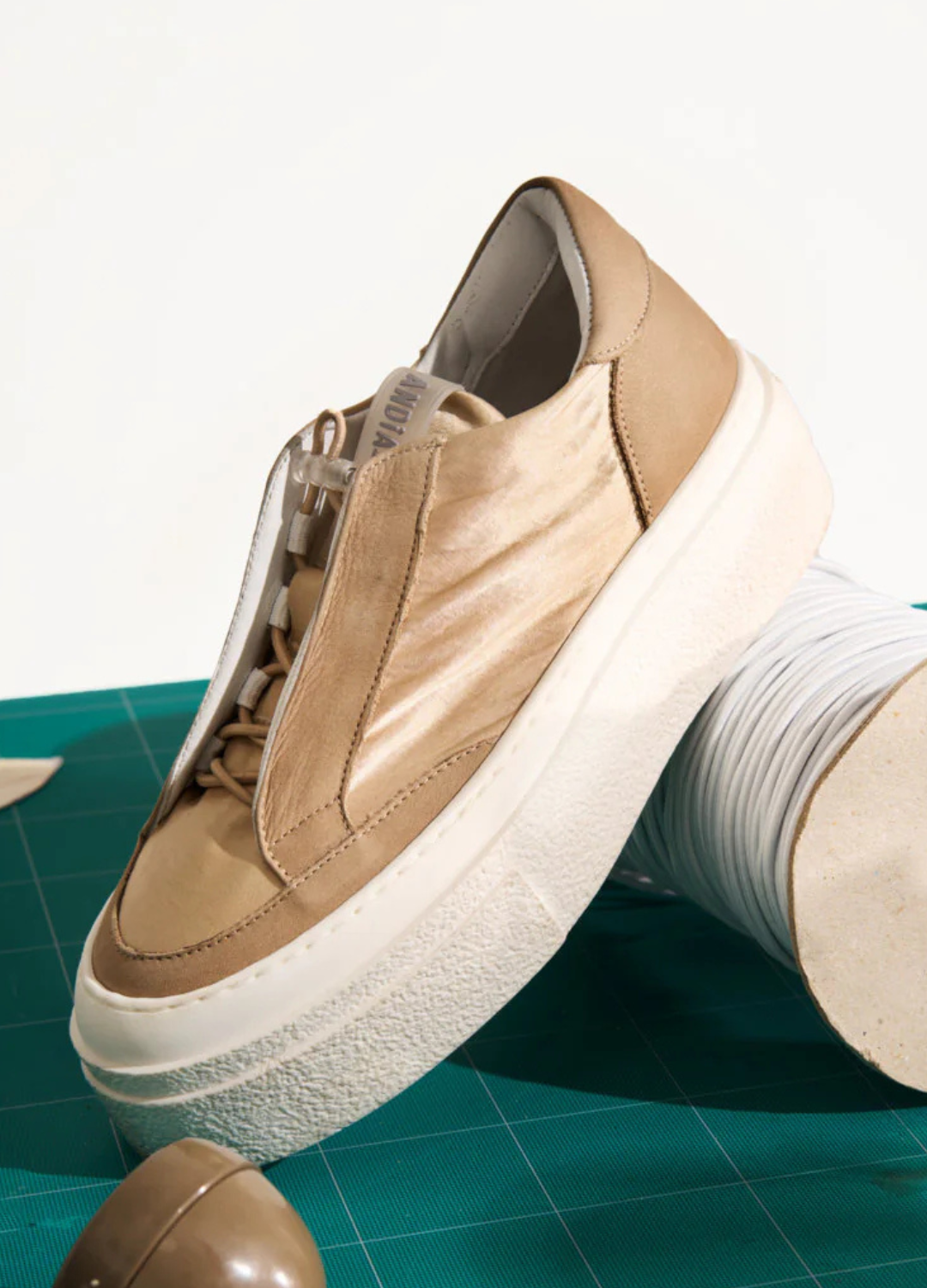 Andia Fora - Ivor Satin Margy Sneaker