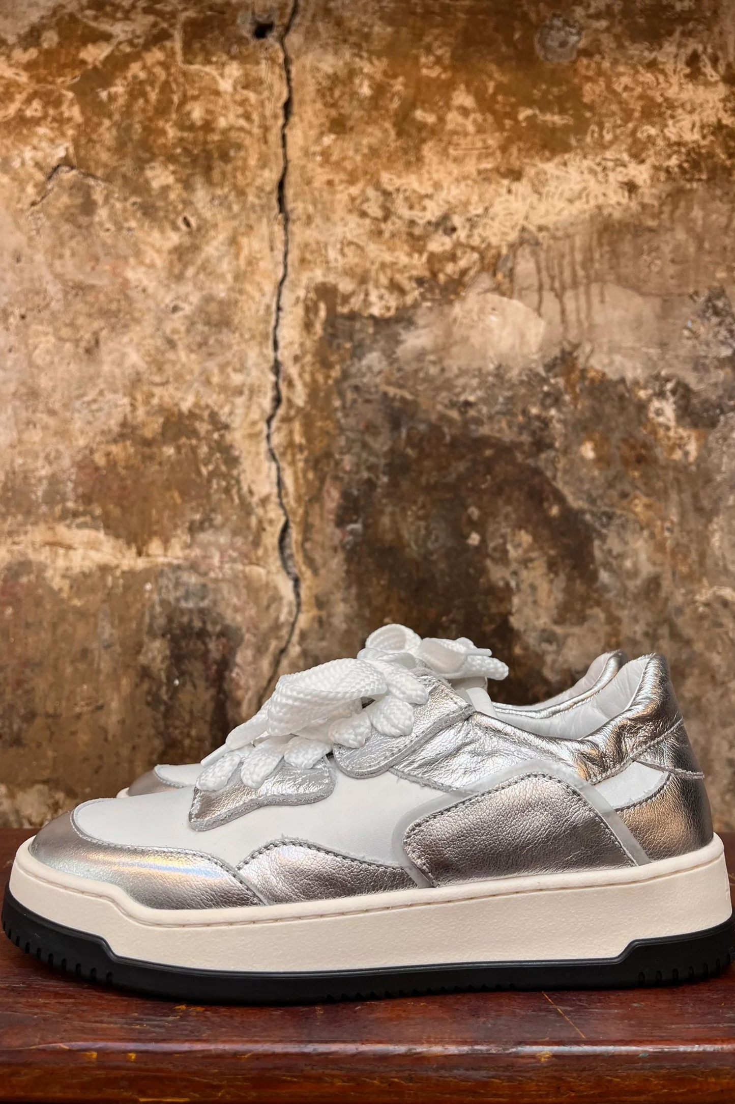 Cream Bur Sneaker In Silver