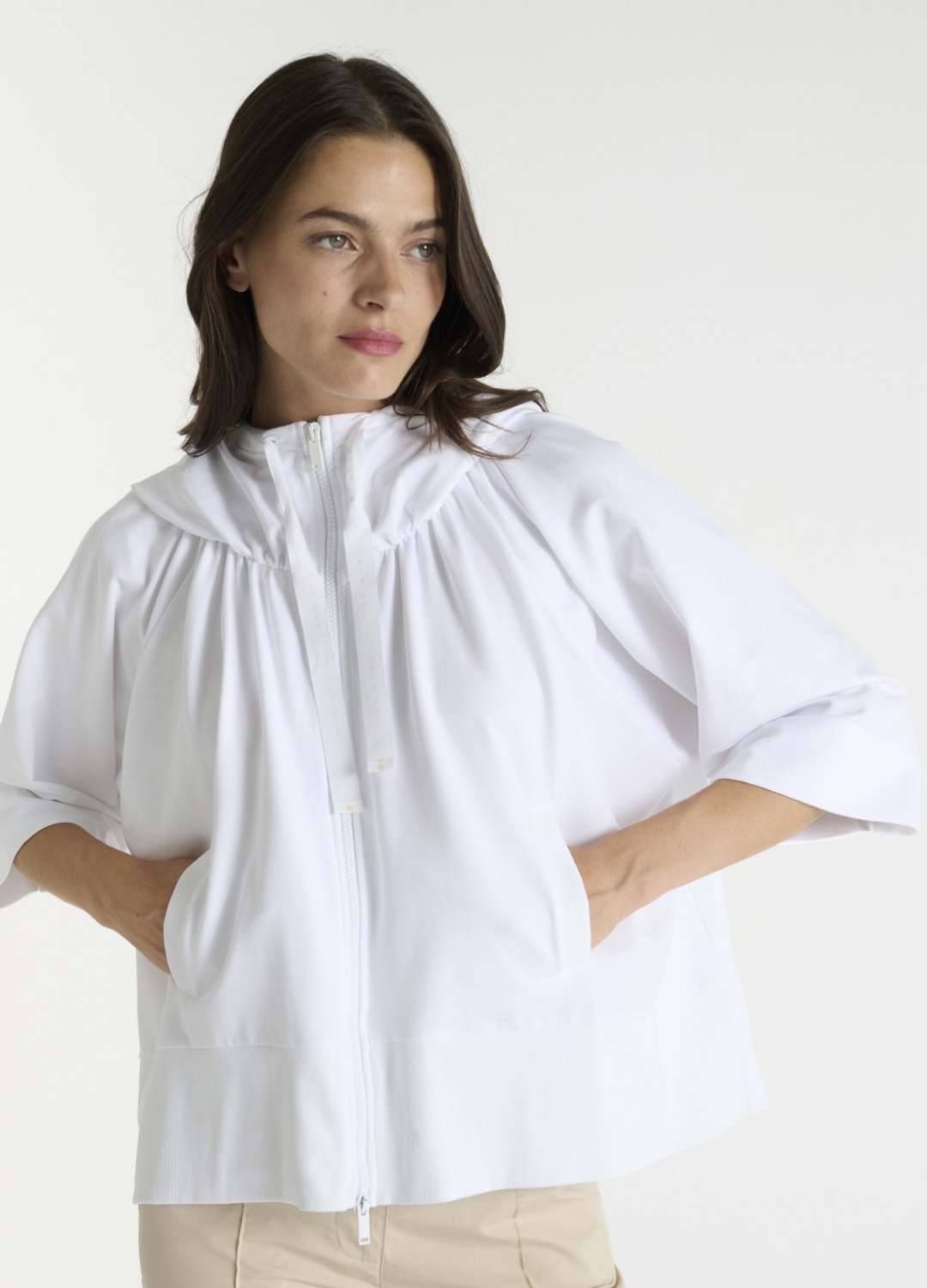 Hana San - Rajan White Sweat Zip