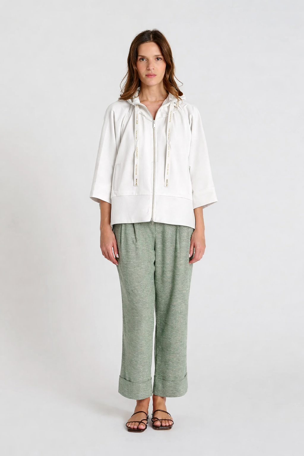 Hana San - White Rajan Zip