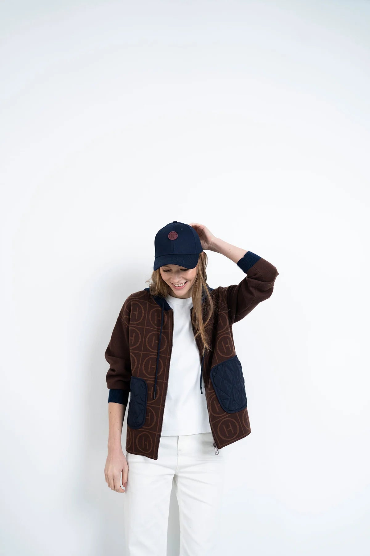 Hongo - Brown Print Knit Zip