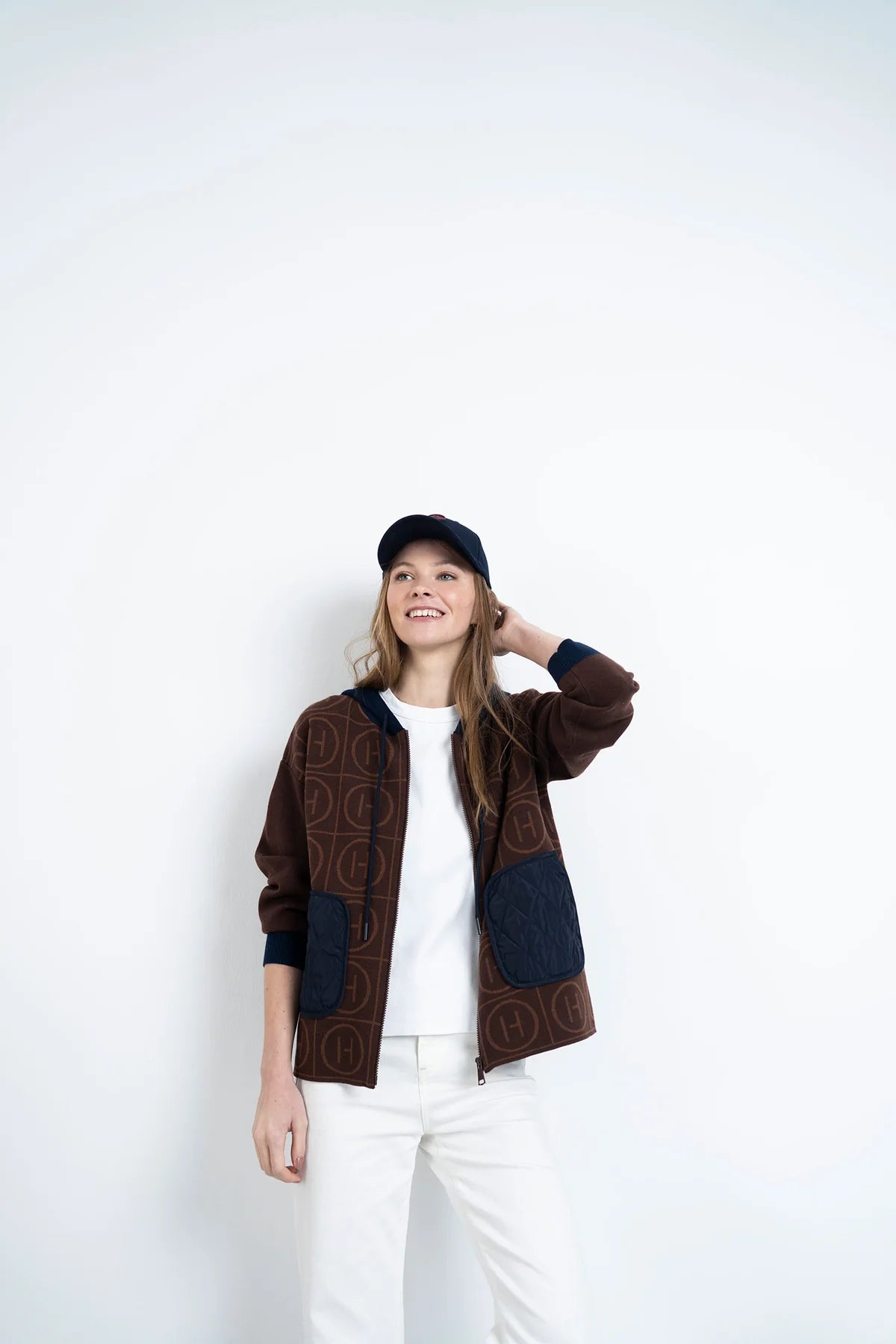 Hongo - Brown Print Knit Zip