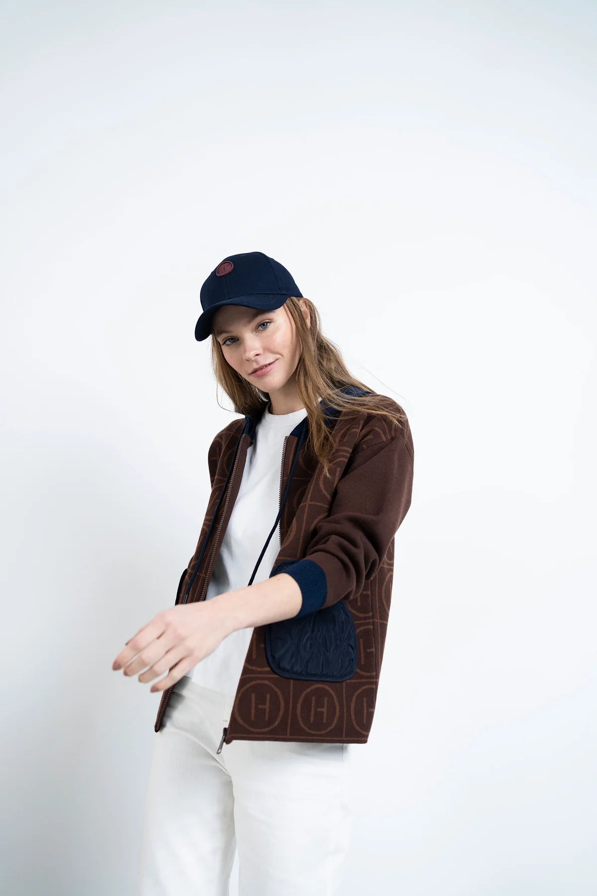 Hongo - Brown Print Knit Zip