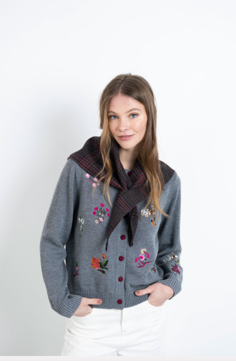 Hongo - Embroidered Floral Cardigan