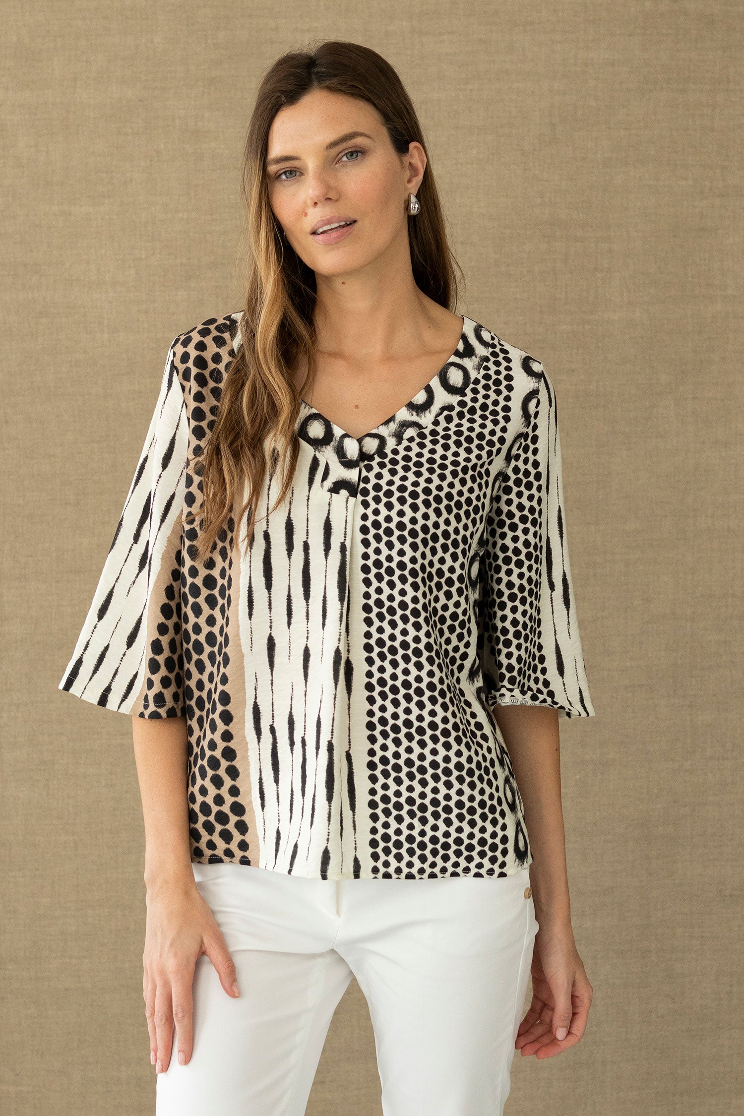 Hongo - Black And Tan Blouse