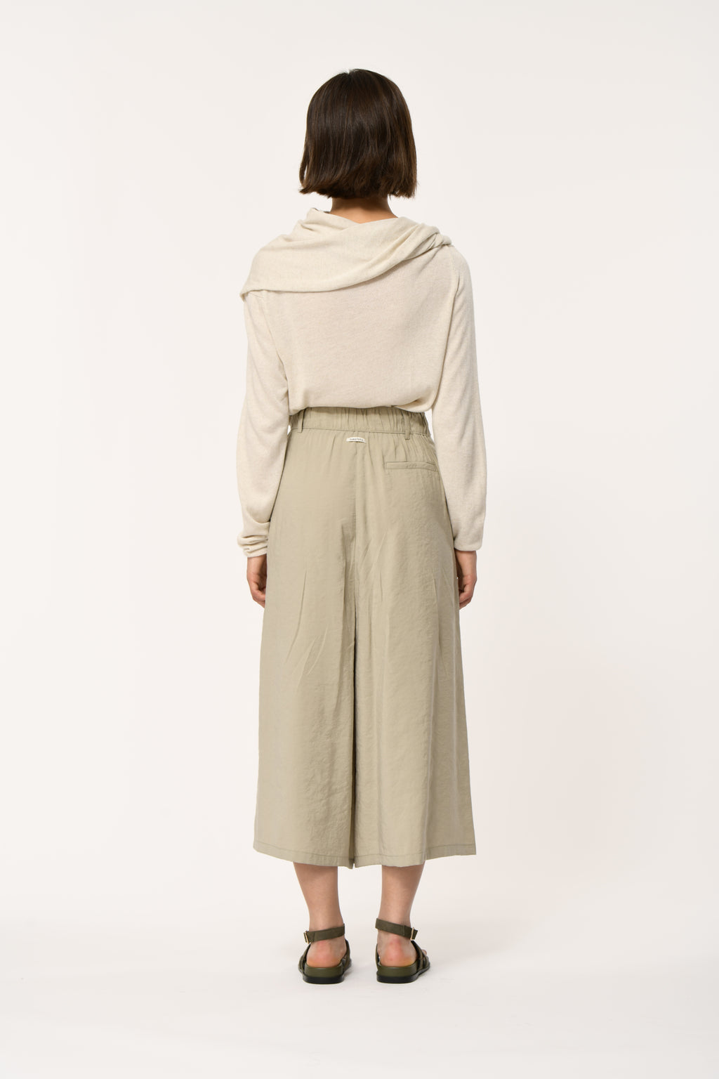 Humility - Leon Trouser