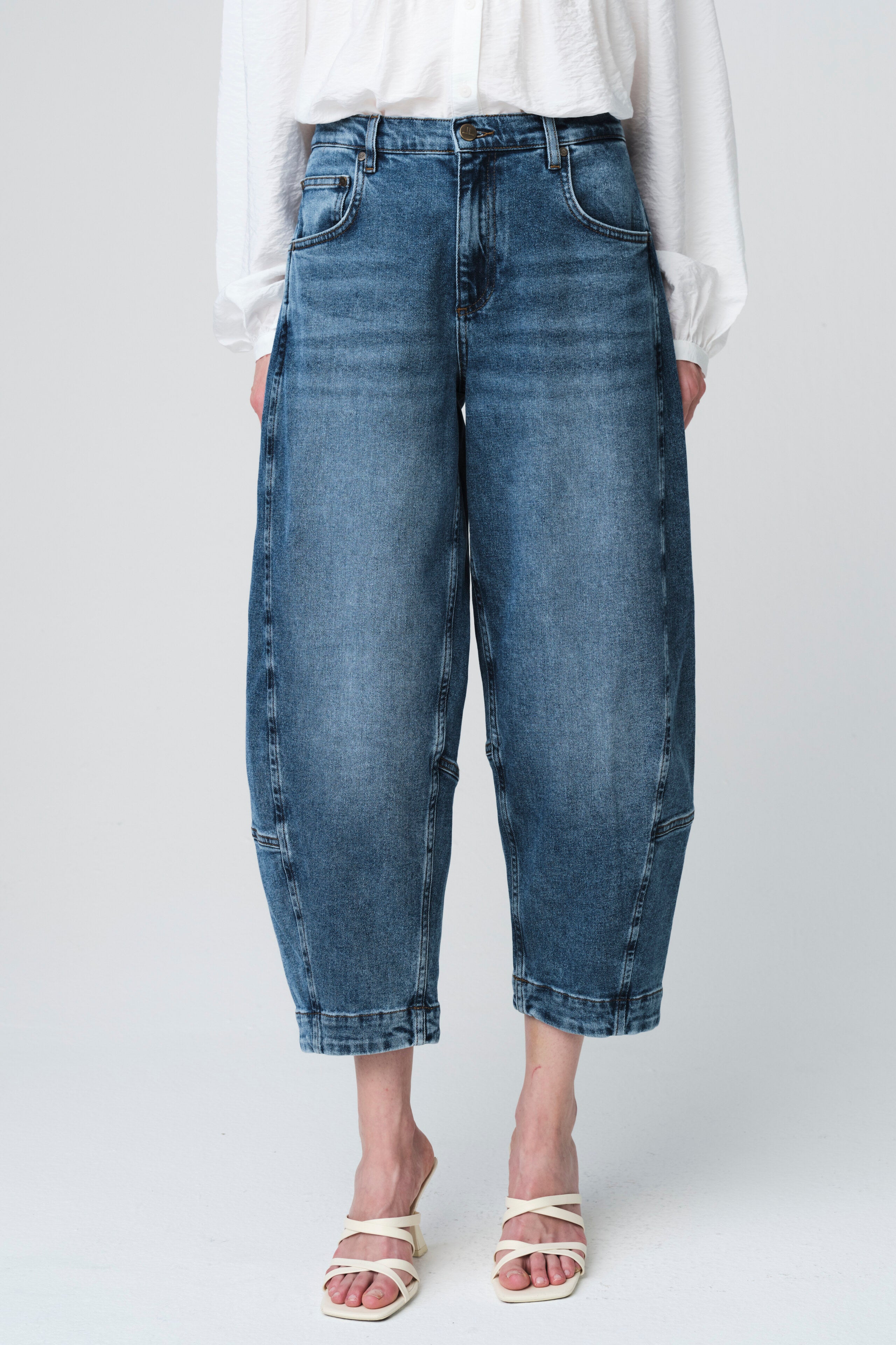 Jane Lushka - Nevada Ultimate Barel Jeans