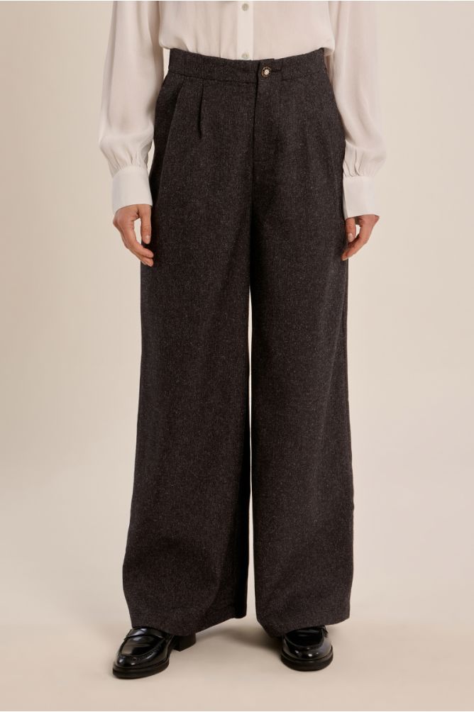 Molly Bracken - High Waisted Pants