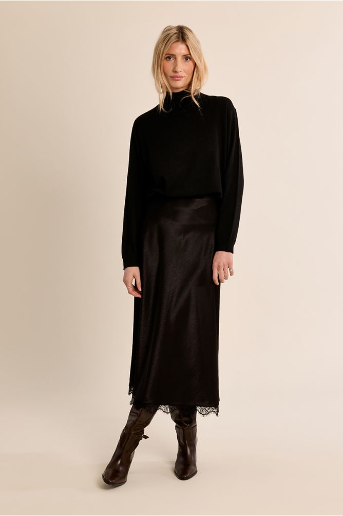 Molly Bracken - Satin Skirt With Lace Finish