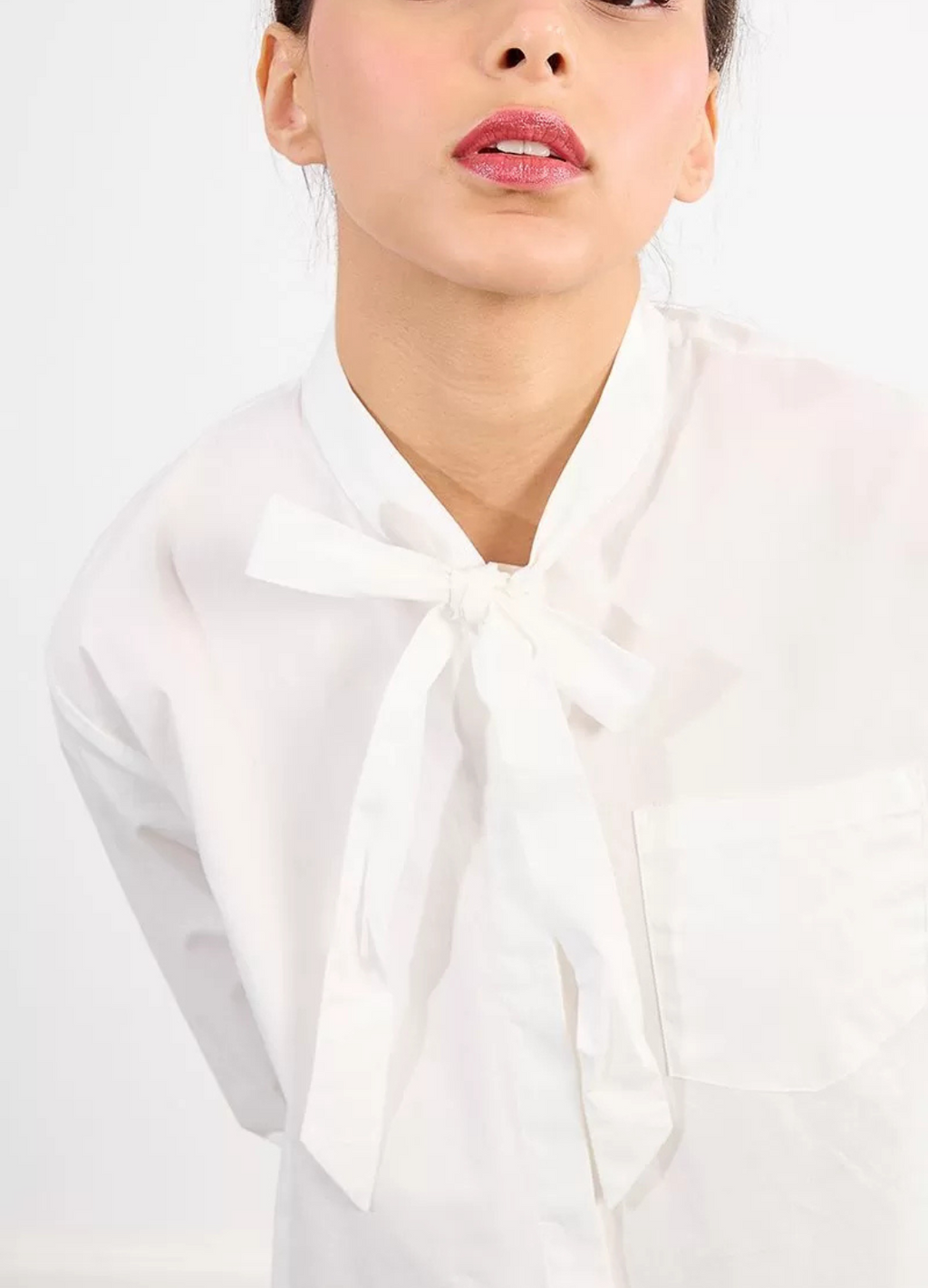Molly Bracken - White Bow Blouse