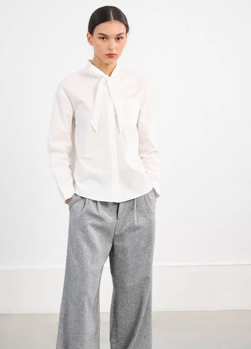 Molly Bracken - White Bow Blouse