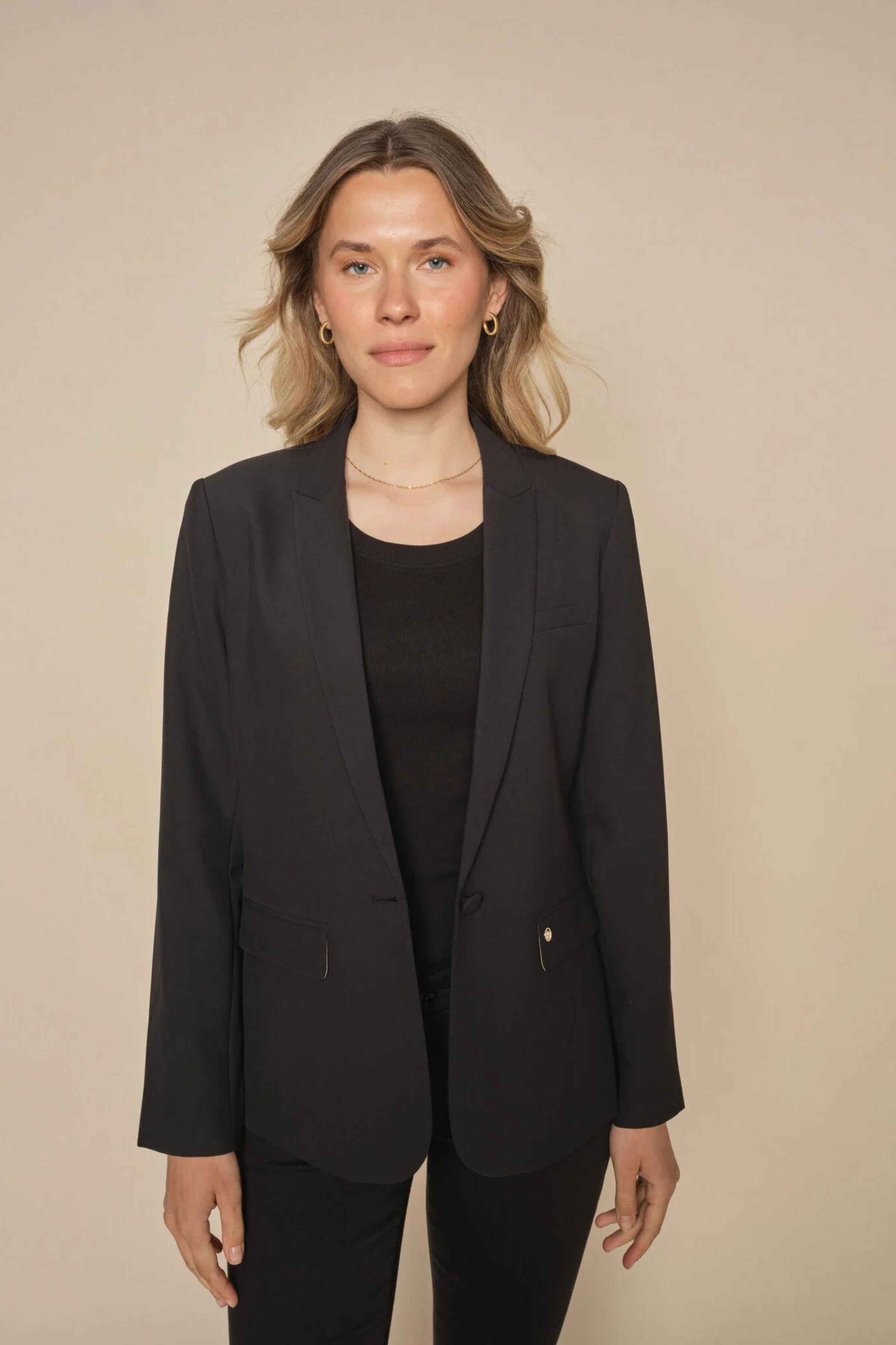 Mos Mosh- Phoebe Miley Black Blazer