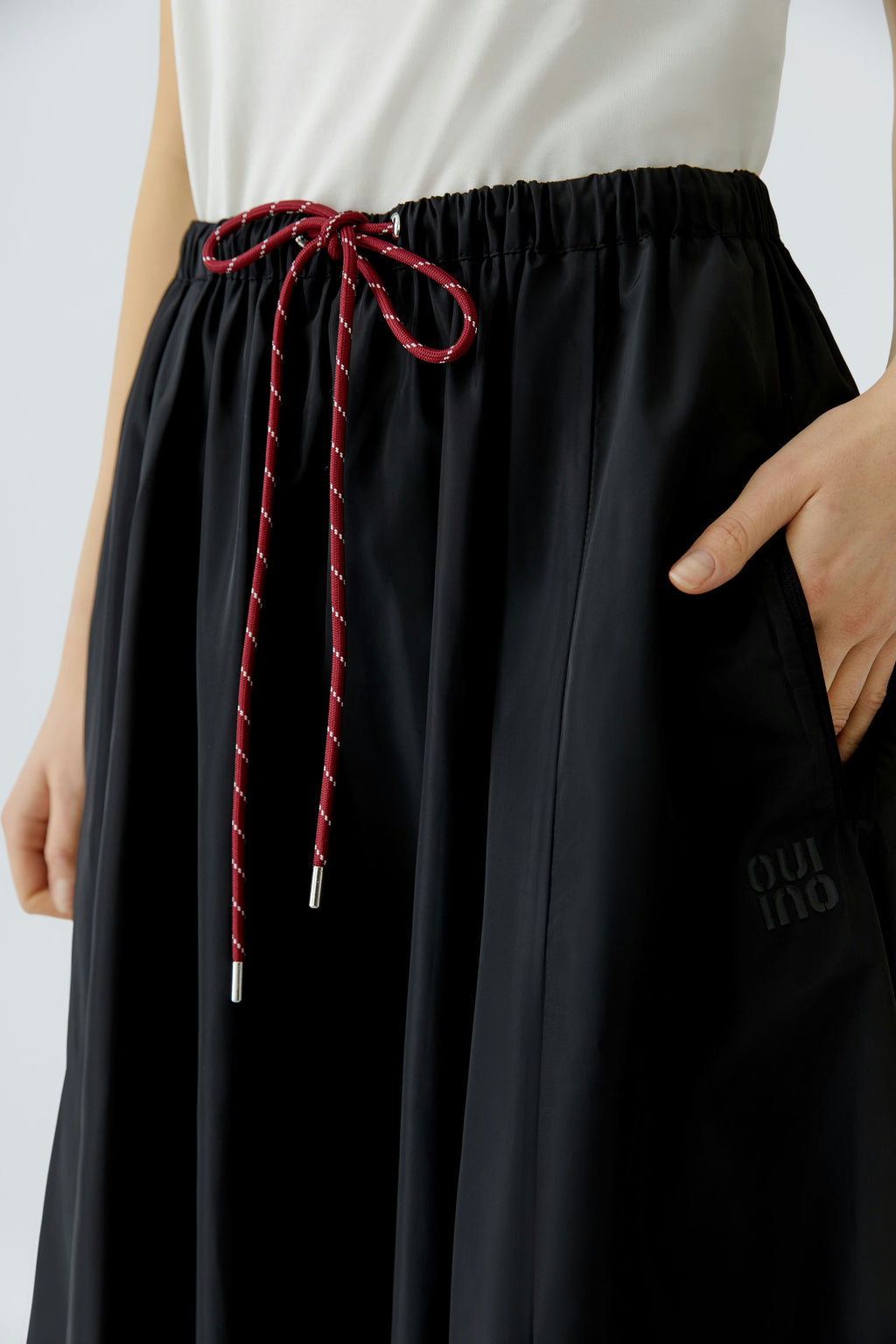 Oui - Black Taffeta Skirt