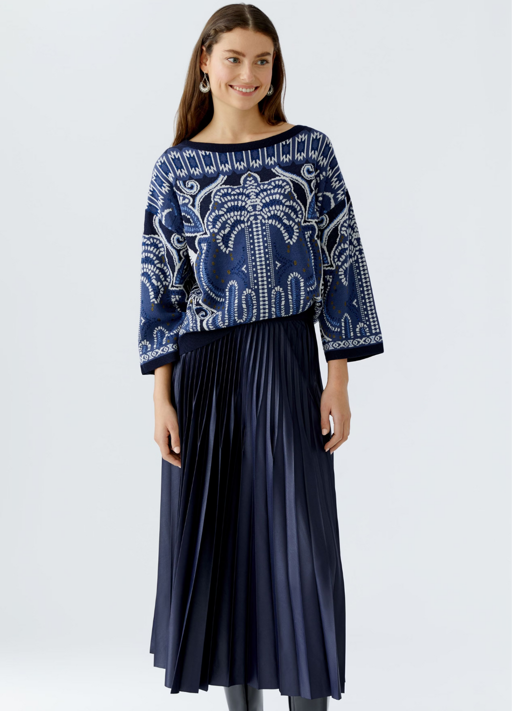 Oui - Dark Blue Pleat Skirt