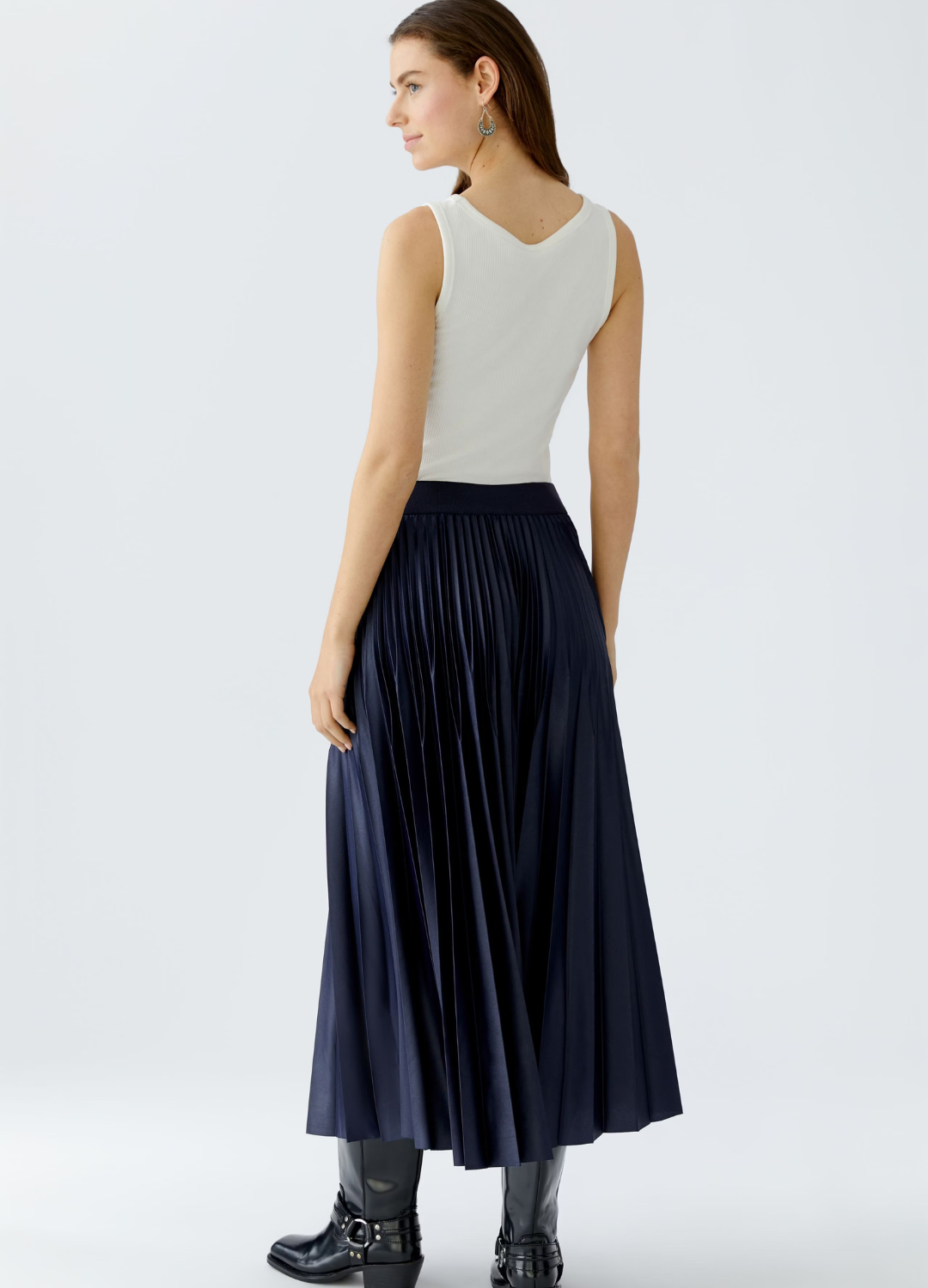 Oui - Dark Blue Pleat Skirt