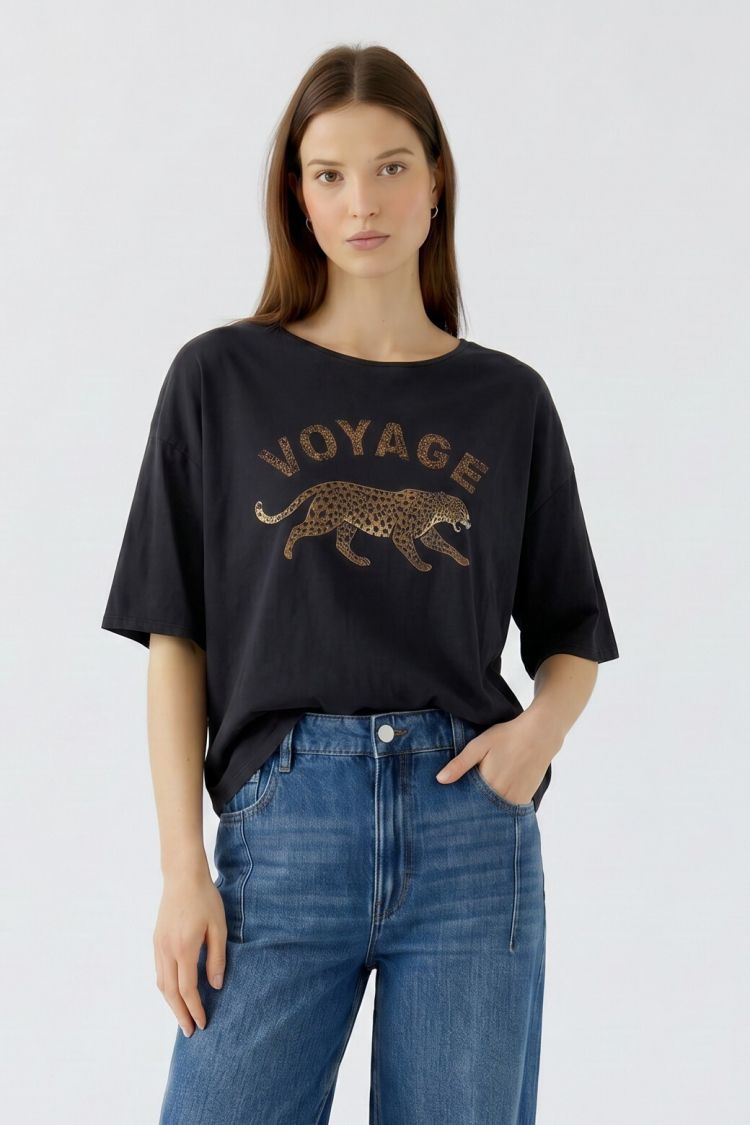 Oui - Leo Voyage Tee