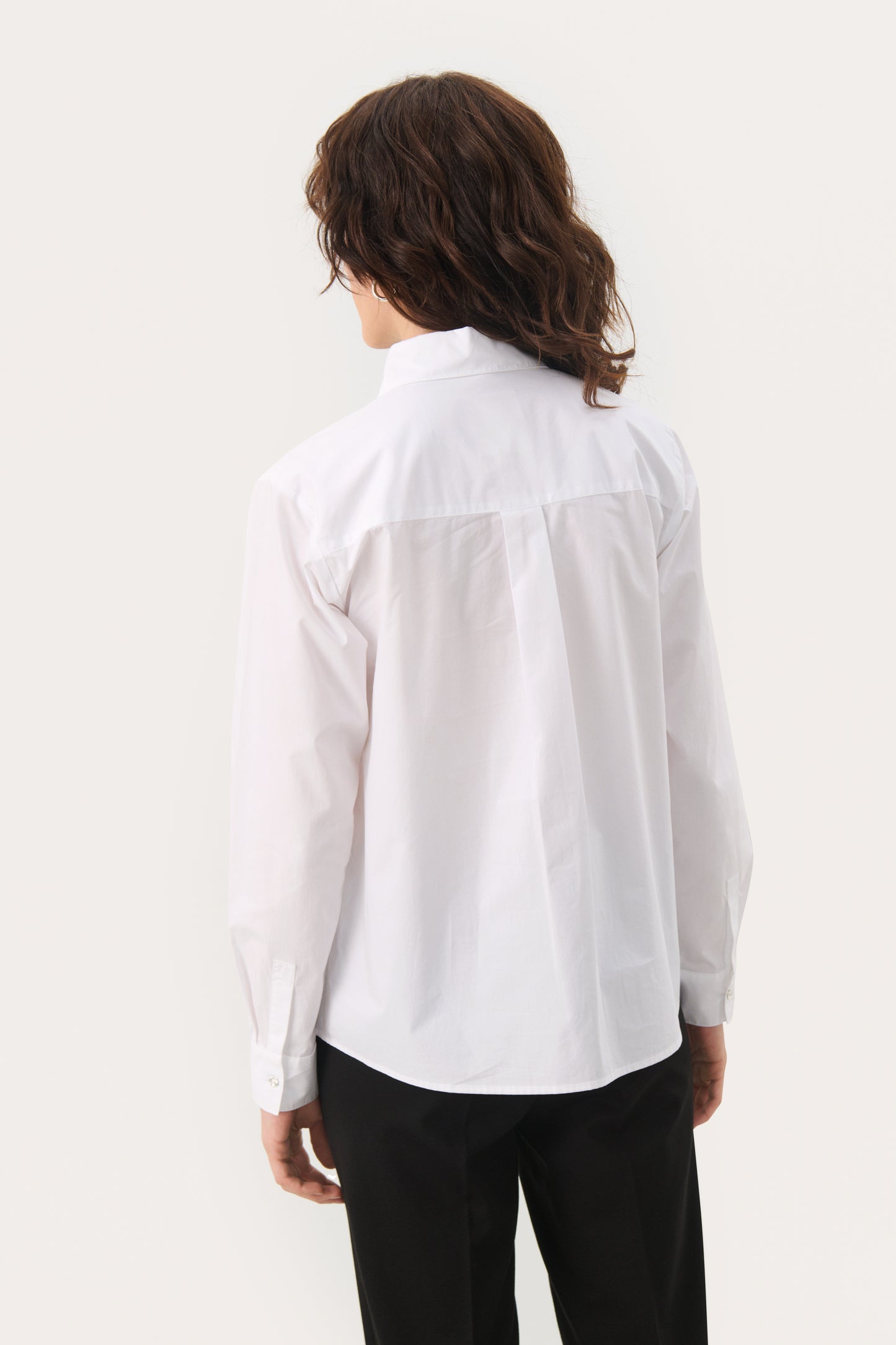 Maye Detailed Shirt in White