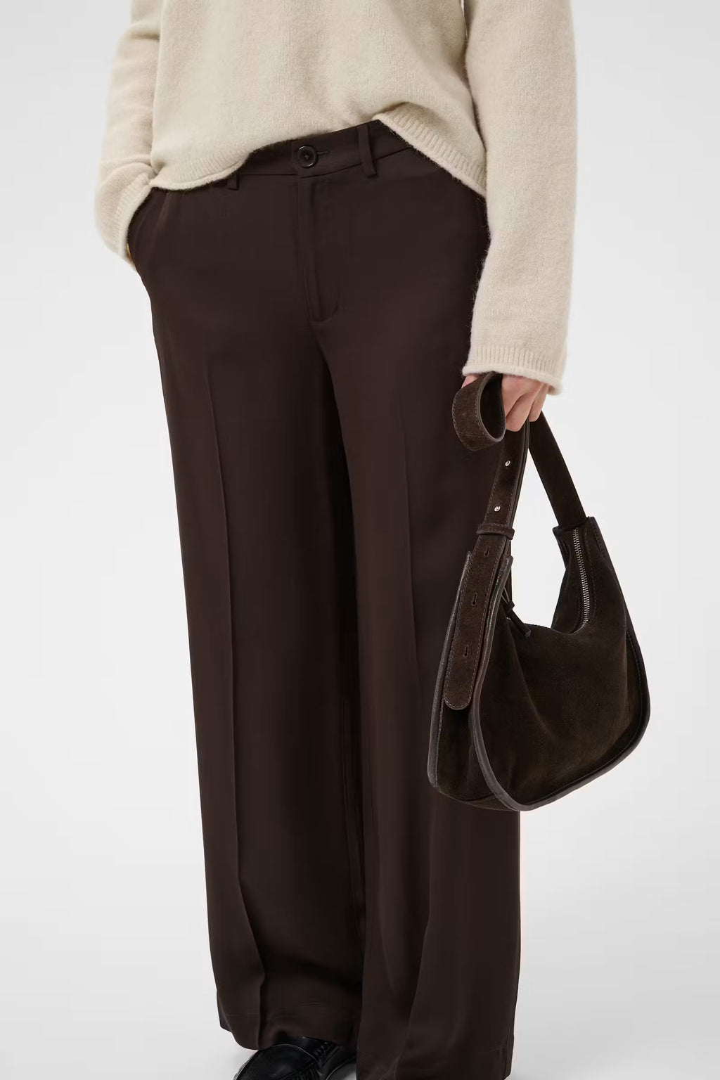 Part Two - Ninnesas Pants