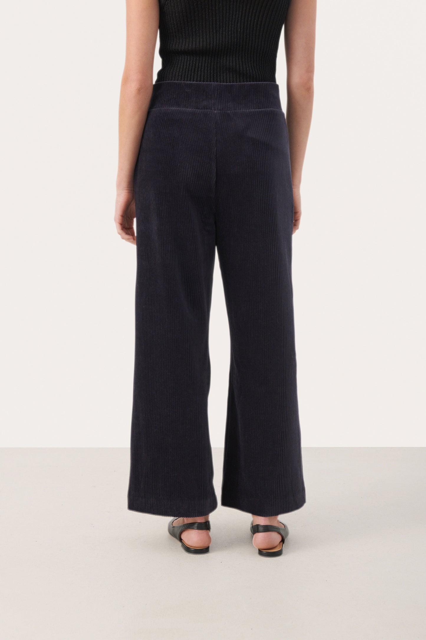 Illisanna Pull Up Navy Cotton Pants