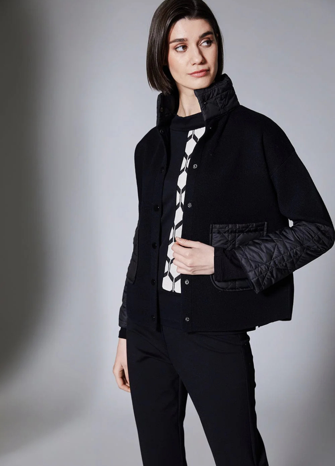 Peruzzi - Quilted Trim Knit Jacket