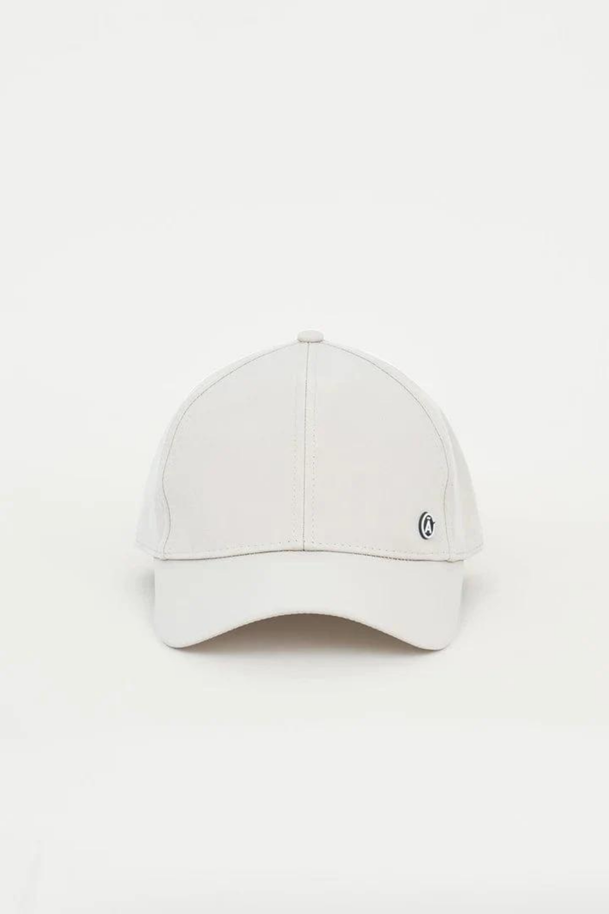 Tanta - Rainproof Cap in Off White