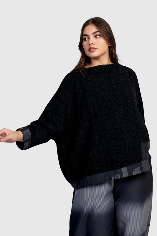 Urban Zoro Square Knit