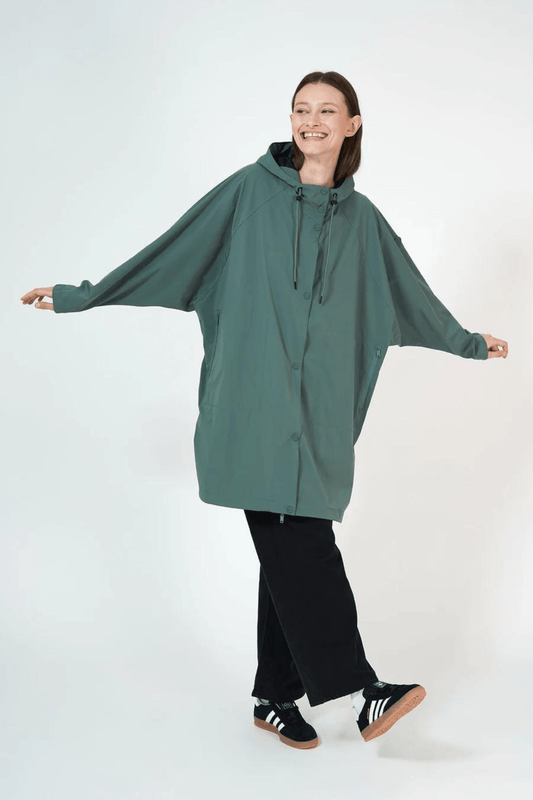 Tanta - Lejak Green Raincoat Poncho - Diamonds & Pearls