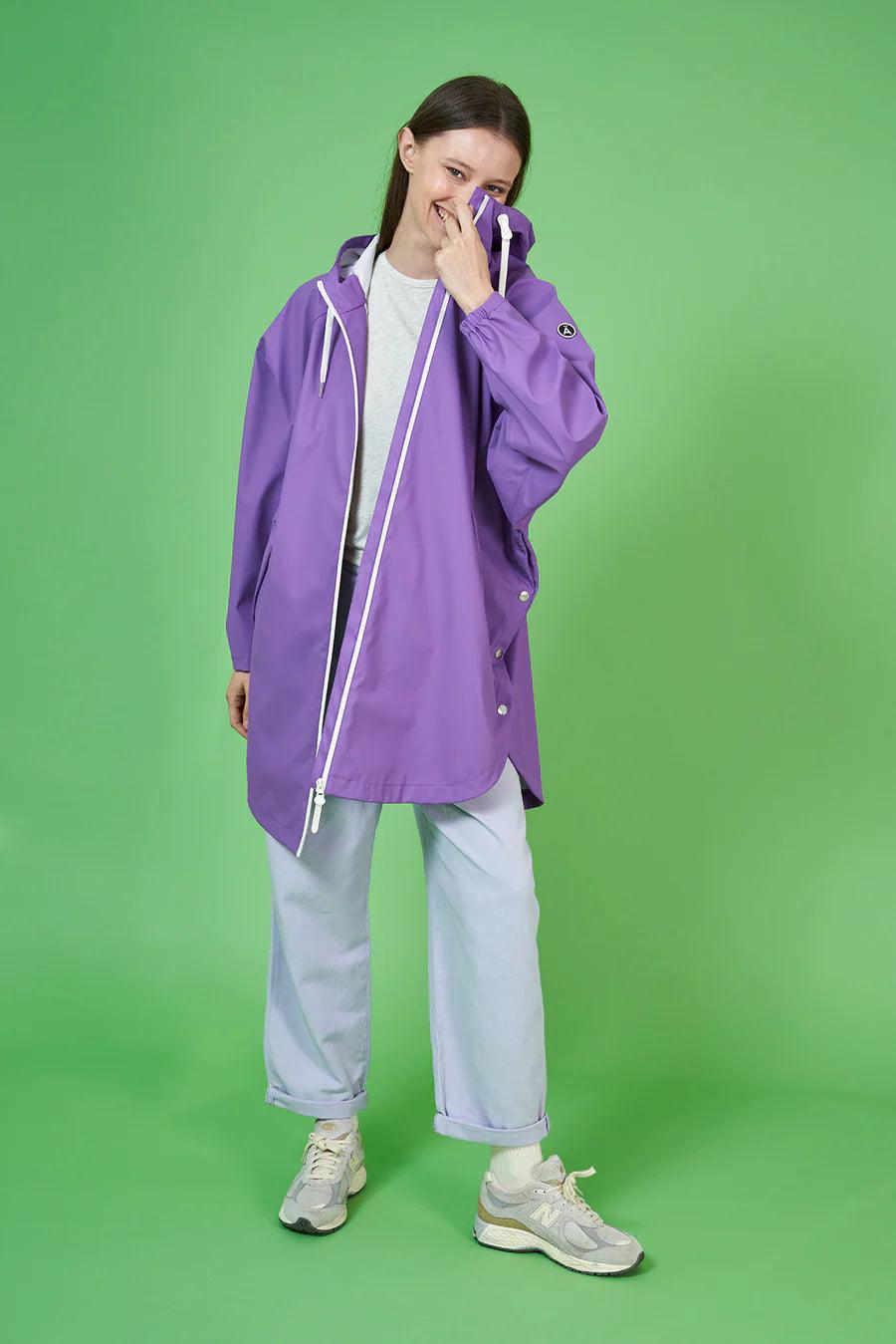 Tanta - Sky Raincoat in Dewberry - Diamonds & Pearls