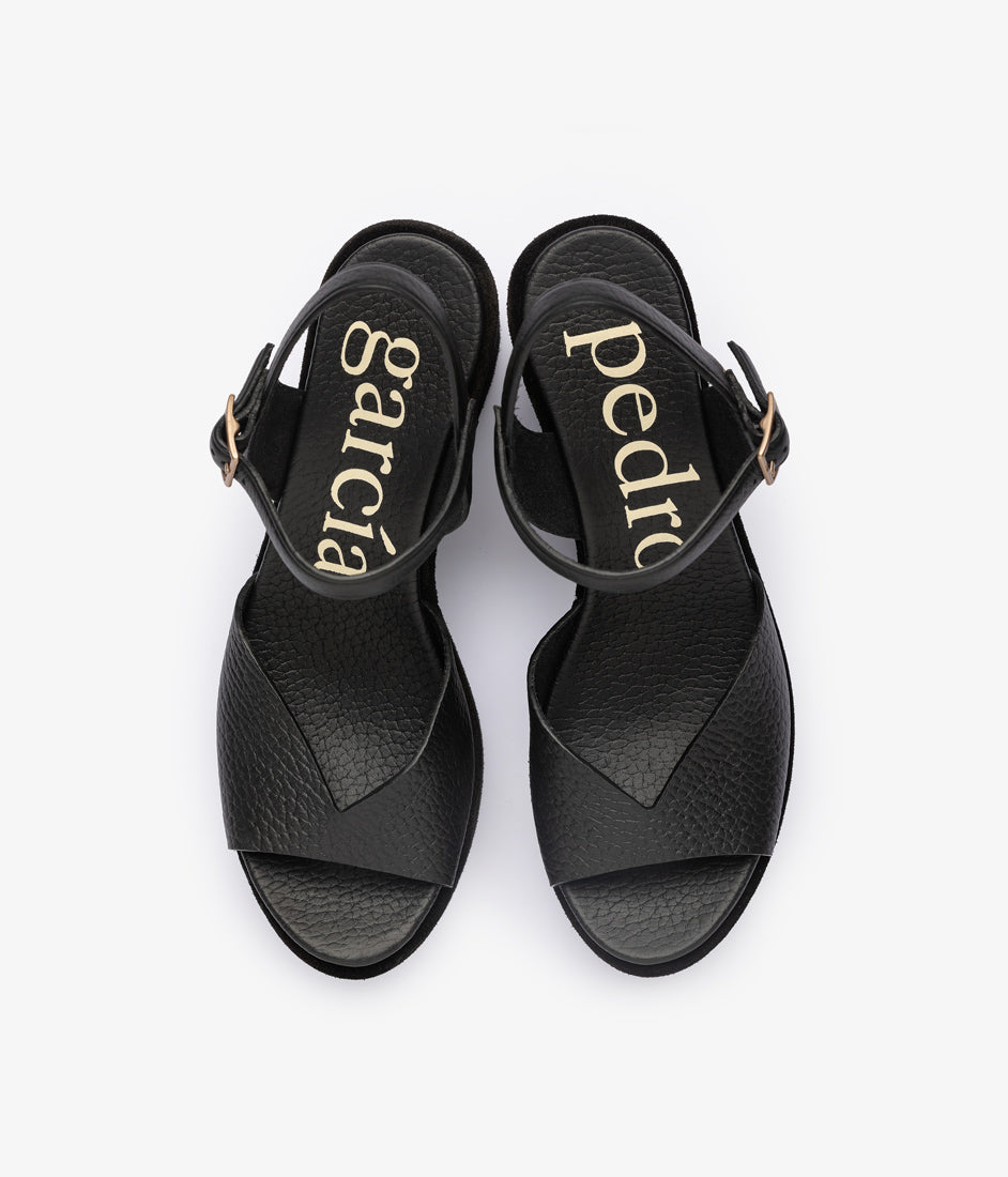 Pedro Garcia - Doina Black Wedge